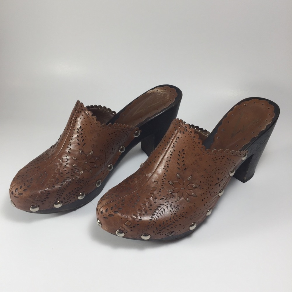 Vince Camuto leather mules, size 6